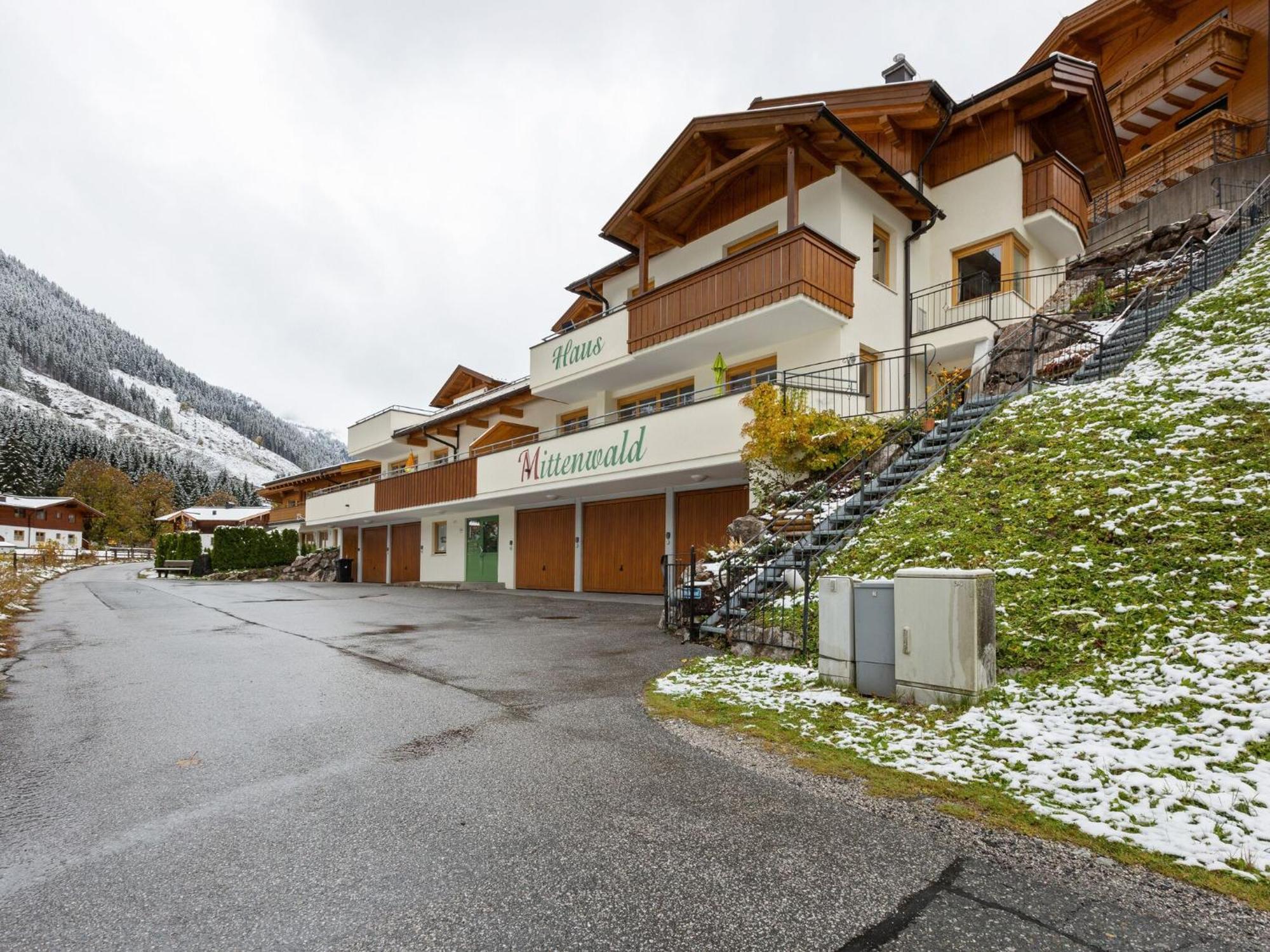Chalet Apartment In Saalbach Hinterglemm Kültér fotó